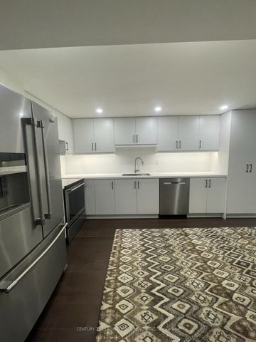 For Lease - 1000 Lovingston Crescent, Mississauga, Ontario - Photo 2