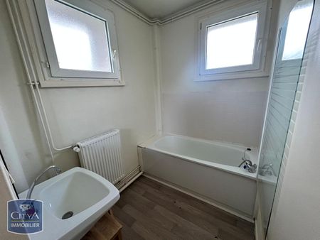 Location Appartement 2 pièces 37m² AUDINCOURT 25400 - Photo 2