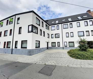 Studio te huur in Tournai voor € 380 met 1 slaapkamer - Photo 1