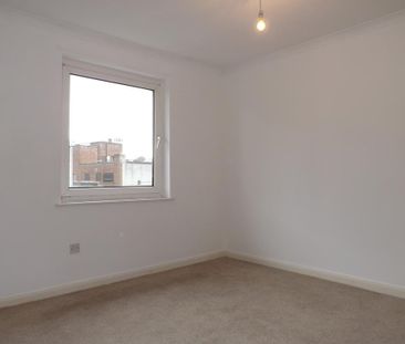 2 bedroom house to rent - Photo 3