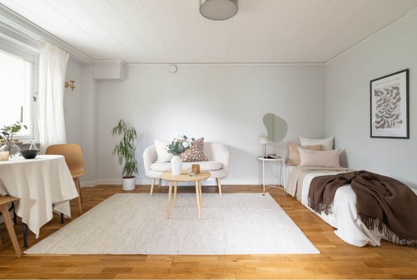 Johannelundsvägen, Spånga - Photo 1