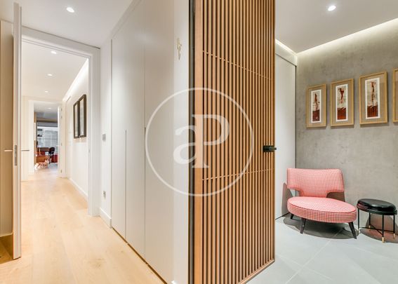 Flat for rent in Recoletos (Madrid) - Photo 1