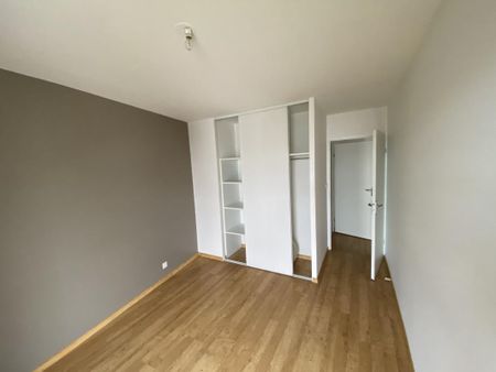 Appartement T3 à louer - 67 m² - Photo 2
