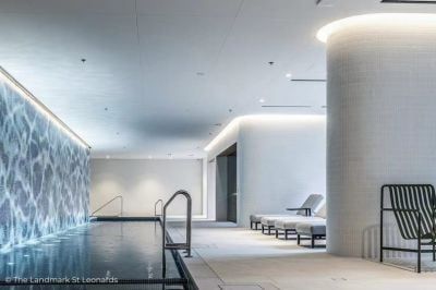 LARGE 1BED EXPERIENCE THE LUXURY LANDMARK - Photo 2