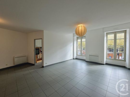 Location Appartement 3 pièces 106m² GAILLAC 81600 - Photo 1