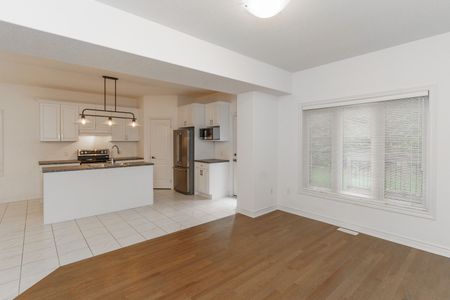 For Lease - 14 Braeside Crescent, Huntsville, Ontario - Photo 4