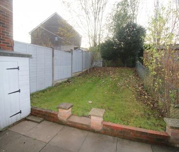 2 bedroom House To Let - Photo 6