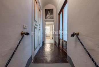 Elegante appartamento storico nel cuore di Lucca