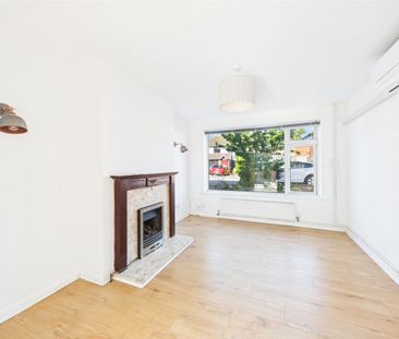 Churchill Drive, Ruddington, Nottingham, Nottinghamshire, NG11 - Photo 3