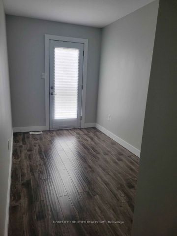 For Lease - 540 Essa Road Unit# 3 Upper, Barrie, Ontario - Photo 4