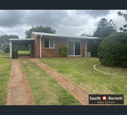 10 Webster Street, Kingaroy, Qld 4610 - Photo 1
