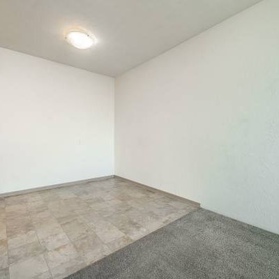 Royal Ramada - 1 Bedroom - Available December 1st - Photo 3