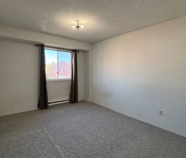 For Lease - 1096 Jalna Boulevard Unit# 141, London South, Ontario - Photo 1