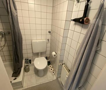 Helle und freundliche Dachgeschosswohnung Bergstrasse - Foto 1