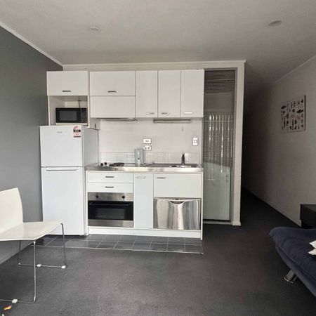 2 Bedrooms Apartment in Auckland Central - Photo 3