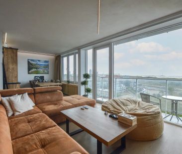 Gerenoveerd appartement met adembenemend uitzicht over de zee, de duinen en stad Oostende - Foto 2