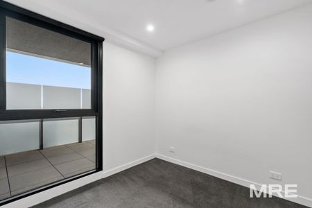 708/58 Villiers Street, North Melbourne - Photo 2