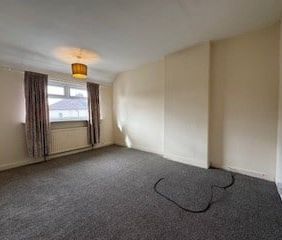 3 Bed End Terrace, Finborough Road, L4 - Photo 2