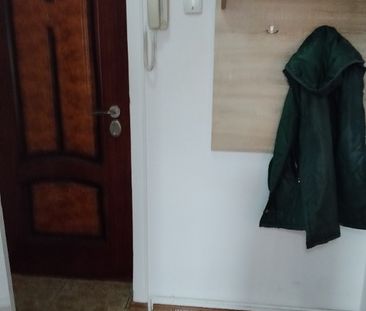 Închiriez apartament 2 camere - Fotografie 6