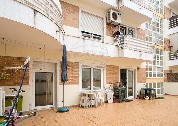 Apartamento T2 em Setúbal
