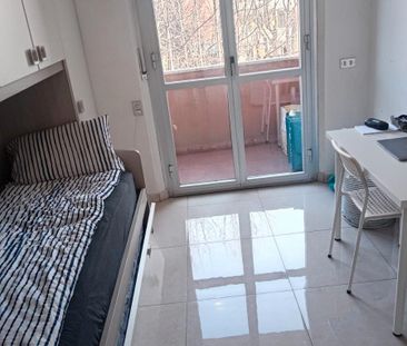 Stanza singola con balcone privato-380 euro - Photo 3