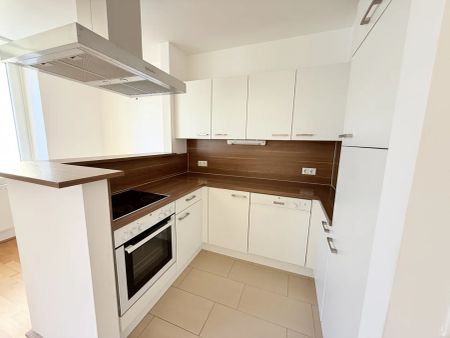 Geräumige 2-Zimmer Wohnung in ruhiger Seitengasse und guter Raumaufteilung! - Foto 4