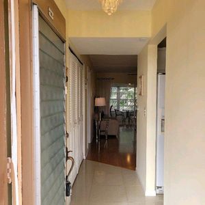 Magnifique et spacieux condo à louer situé à fortlauderdale à 15 mm des plages, du centre ville, du sawgrassmills et de l aéroport . Le condo compre - Photo 2