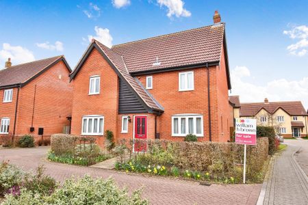 Fern Close, Dereham - Photo 2