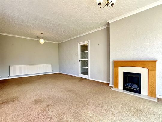 Blackbrook Drive, Lodge Moor, Sheffield - Photo 1