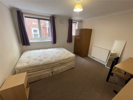 Alma Road, Bournemouth, BH9 - Photo 2