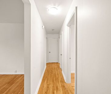 5365 Av. O'Bryan - Photo 1