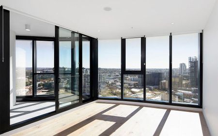 STUNNING TWO BEDROOM APARTMENT - Photo 2