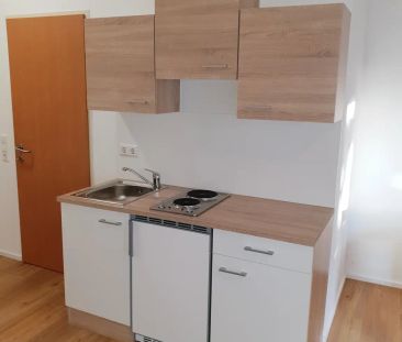 — Ein - Zimmerwohnung zu vermieten - inkl. Strom + Heizkosten! - Photo 3