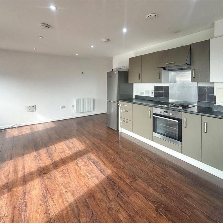 1 bedroom apartment to rent - Photo 1