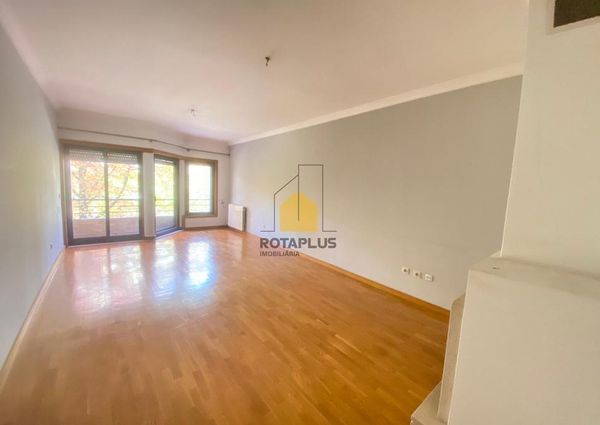 Apartamento T2+1 em Porto