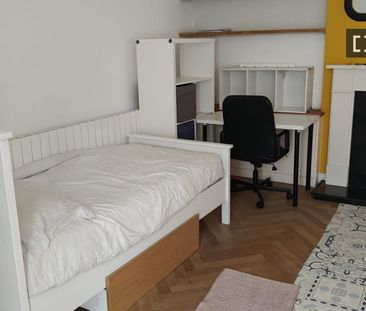 Room for rent in 4-bedroom house in Rathcoole, Dublin - Photo 4