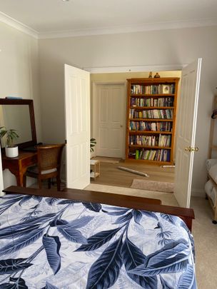 Torrens Park - Photo 1