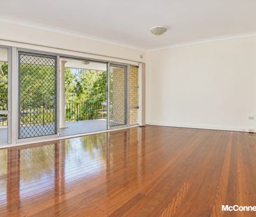 Spacious Family Home in Peaceful Blue Ribbon Location - Photo 1