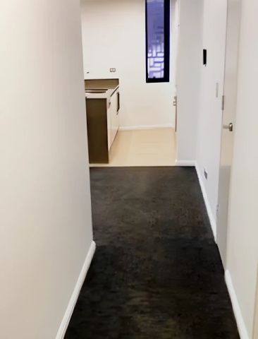 Belong Zetland, Sydney - Photo 5