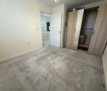 Violet Close, Northampton, Wootton - Photo 4