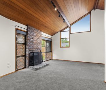 193 Kangaroo Gully Road, Bellbowrie QLD 4070 - House For Rent | Domain - Photo 3