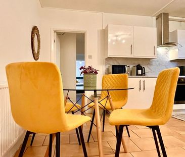 2 Bed Flat, Edith Grove, SW10 - Photo 3