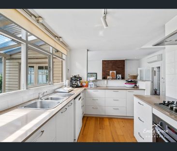 13 Proctors Road, Dynnyrne, Tas 7005 - Photo 3
