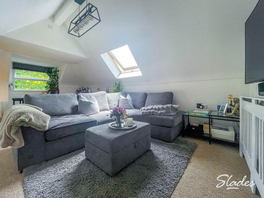 3 bedroom apartment to rent - Photo 1