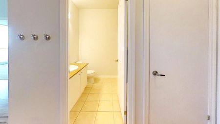 For Lease - 12 Yonge Street Unit# 2506, Toronto, Ontario - Photo 5