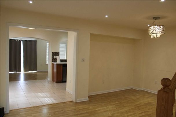 For Lease - 112 Hummingbird Drive, Toronto, Ontario - Photo 1