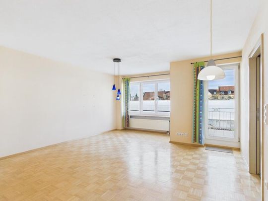 Großzügige 2 ZKB mit Balkon und Tiefgaragenstellplatz - Photo 1