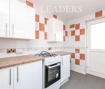 Mountbatten Drive, BN23 - Photo 1