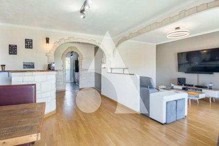 Location T4 70m2 Toulon - Photo 3