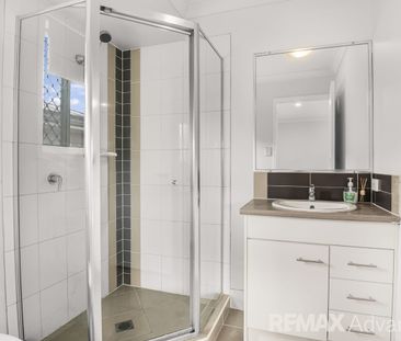 36 Adam Street, Beachmere, Qld 4510 - Photo 6